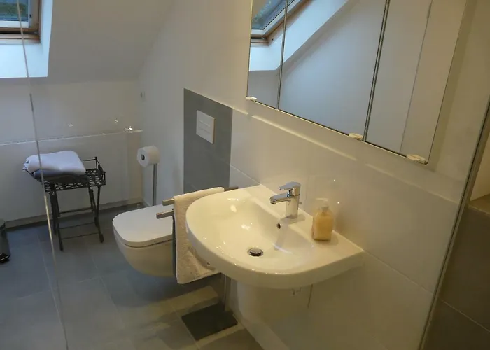 Stadt Trifft Land Apartman *